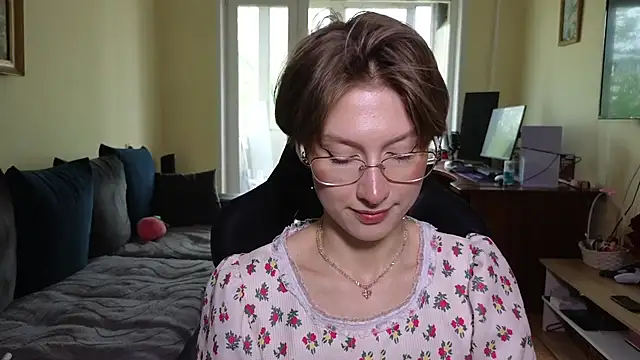 MalvinaBlum's Live XXX Chat