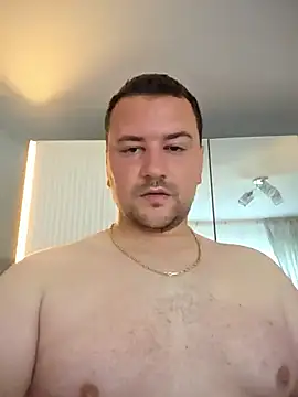 KarlosCarutox Pertunjukan Webcam