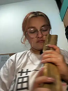 Sophia_Weest99 Chat XXX live