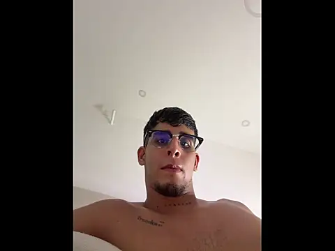 Iamcamilo__ 网络视讯表演