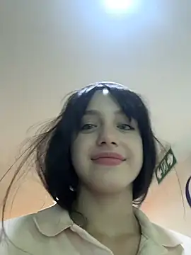 MiaTee Live XXX-chat