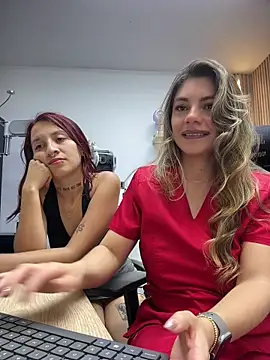 Chat +18 de alicee16 ao vivo