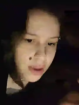 XXX chat uživo modela dojamelie_