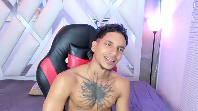 kai_storm77 Webcam show