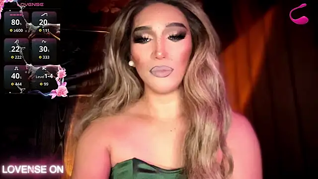 Lo_la_69's Webcam Show