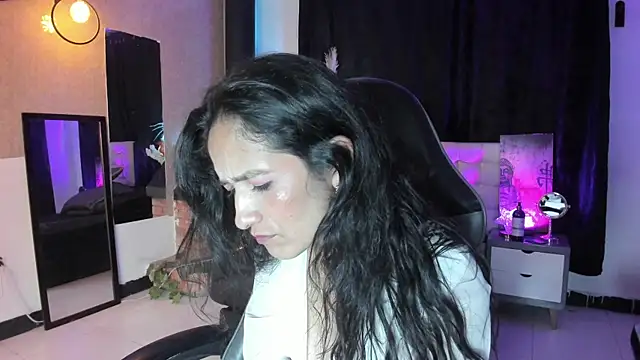 Vicky_Angeel – Naživo XXX chat