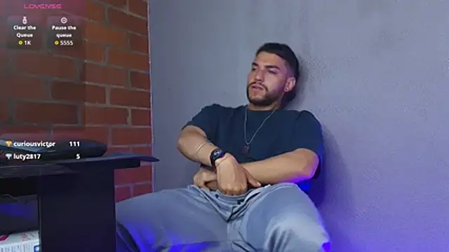 Chat XXX ao vivo de Leandro_valenzuela