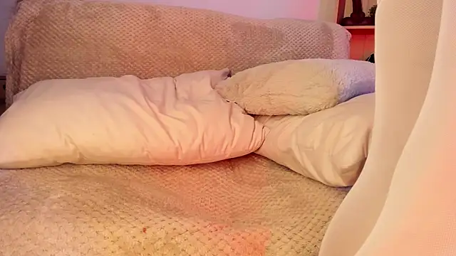 Chat +18 de Tylla__ ao vivo