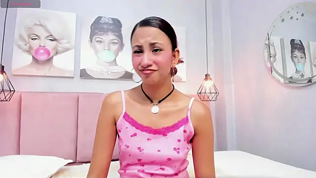 Miabloom19_のライブXXXチャット