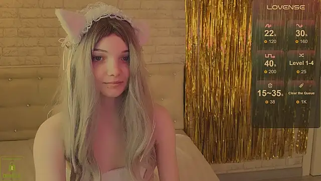AnimeAlica18's Live XXX Chat