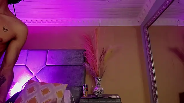 NoaahTylor's Webcam Show