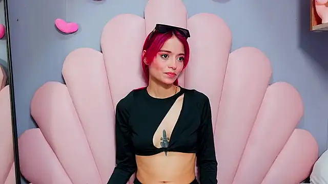 luci_miller Webcam show