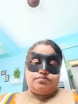 Živý XXX chat monaa