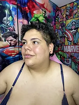 Chat XXX en directo de Hailey_Curvy