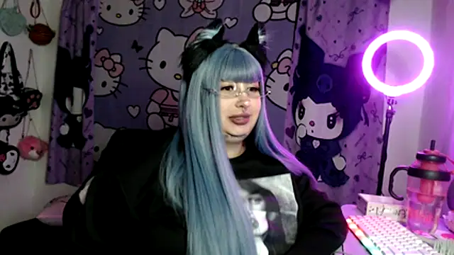 lussyevans24 – Naživo XXX chat