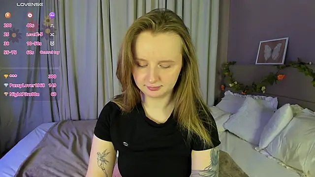Chatroom XXX en direct de Rina_Panic