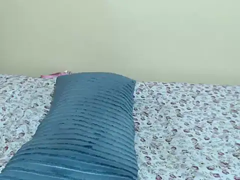 lynnsee Show in webcam