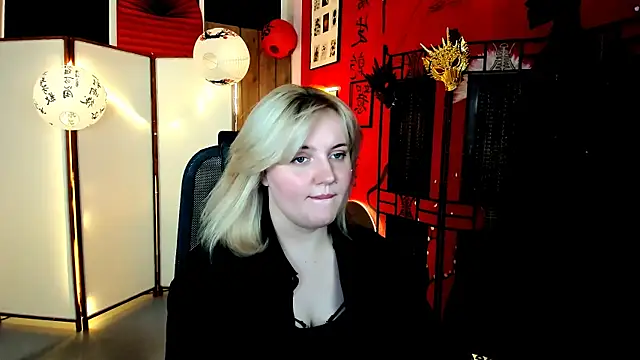 Chat XXX en directo de KathyBriggs