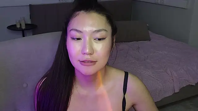 Asel_e 现场XXX聊天