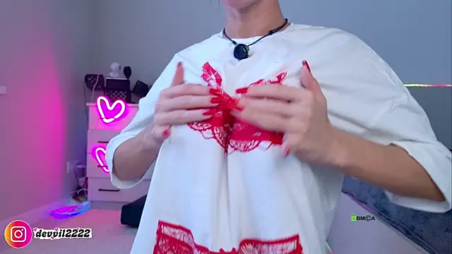 Devvil2222's Live XXX Chat