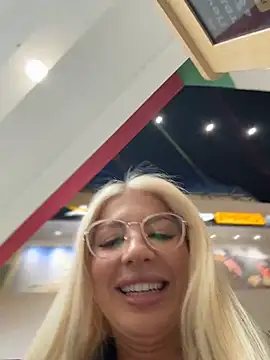 Živý XXX chat NewLale