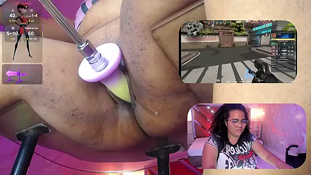 Chat XXX en directo de MhiaRey