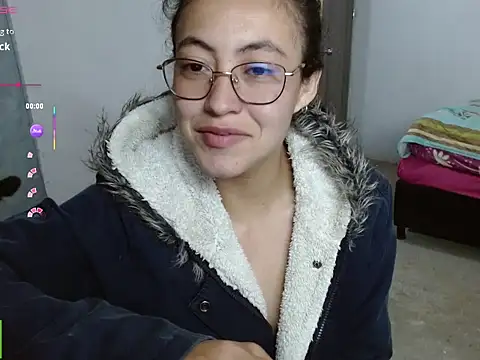 Amitlu_'s Live XXX Chat