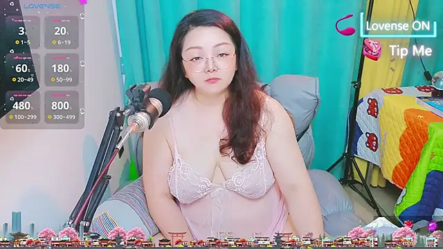 AngelwithEcup 现场XXX聊天