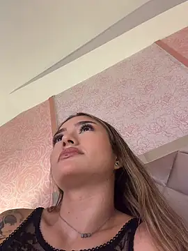 Arianavillada's Webcam Show