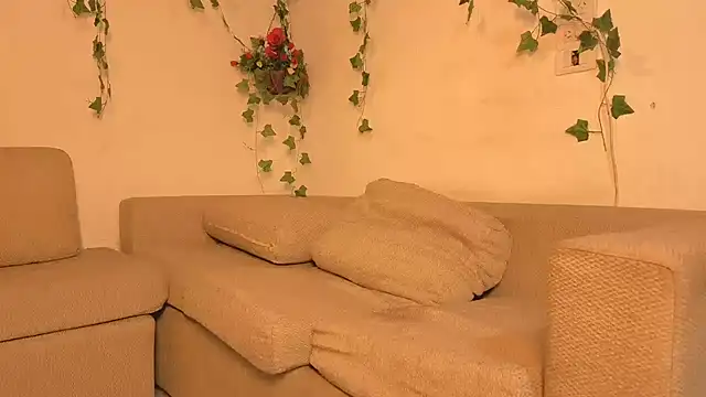 Bellydancerhot Adlı Modelin Canlı XXX Sohbeti