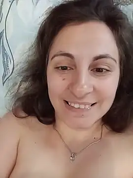 ShelaDiass' Live XXX Chat