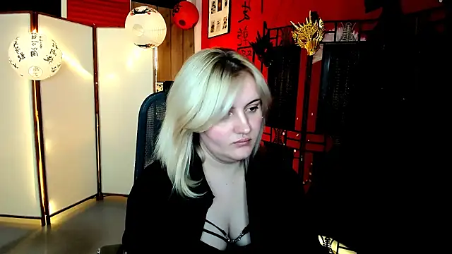 Chatroom XXX en direct de KathyBriggs