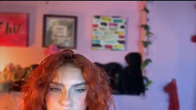 Chat +18 de EVE_SOLER ao vivo