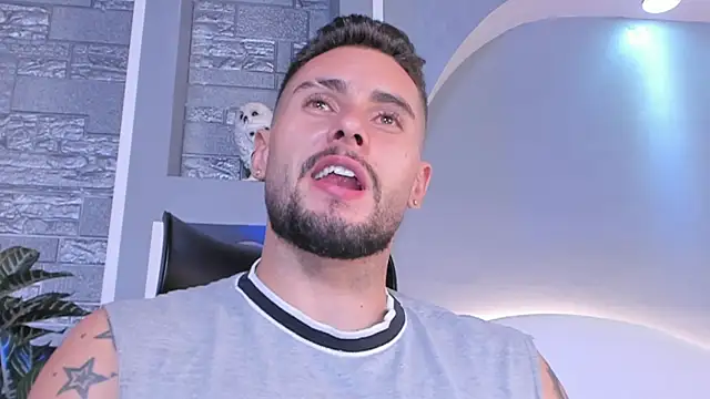 Chat XXX Live dominic_de_luca