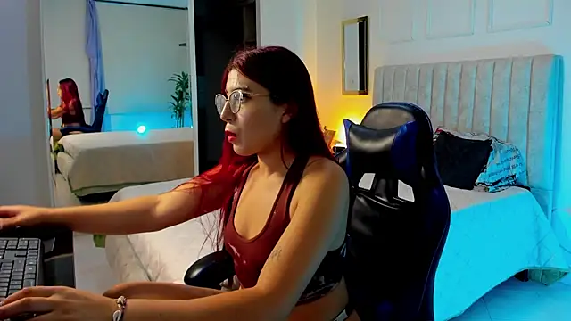 XXX chat uživo modela allison_mc