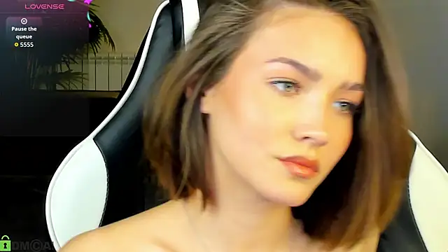 Chat XXX en directo de Leslie_Scott