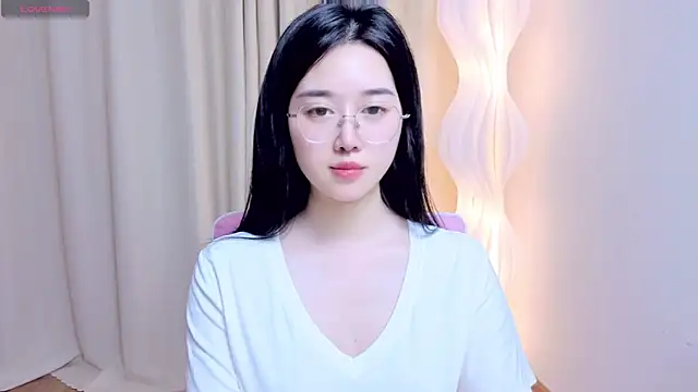 แชท XXX สดของ Miu-999