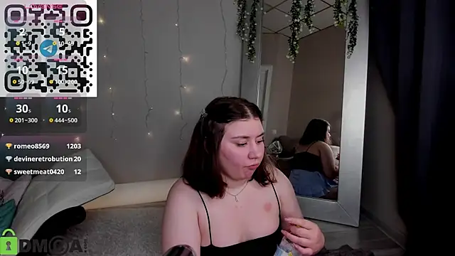 Maya_Raay Live XXX-Chat