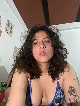 Chatroom XXX en direct de LiaxxKarla