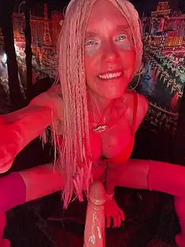 1NikiVegas' Live XXX Chat