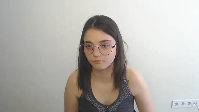 Sun_Shine__'s Live XXX Chat