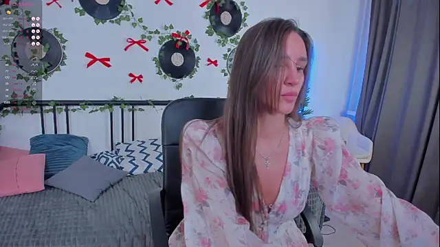 NicoleWells22's Webcam Show