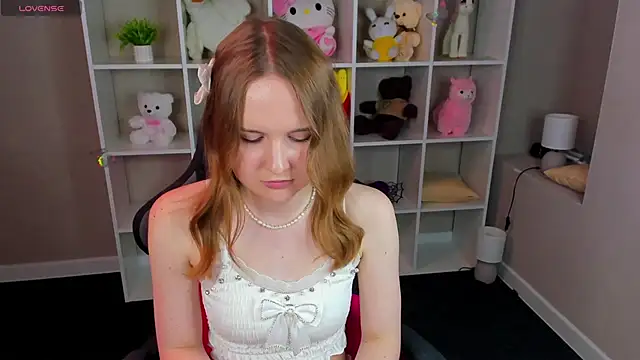 Emmaa_Kimm 라이브 XXX 채팅