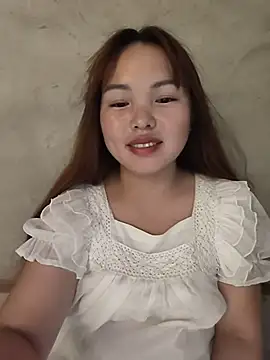 Mina_xYx 在線直播表演