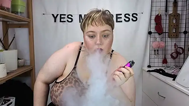 دردشة mistress_molly الجنسية المباشرة