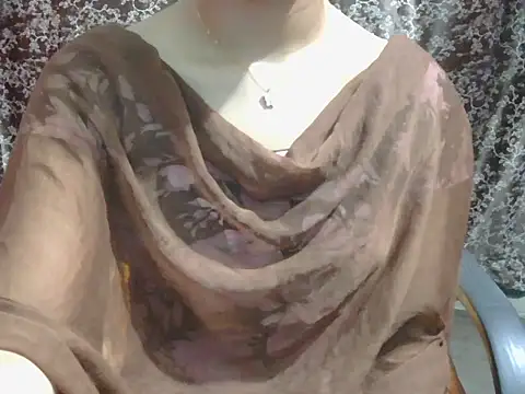 Adorable_Ayesha Chat XXX in diretta