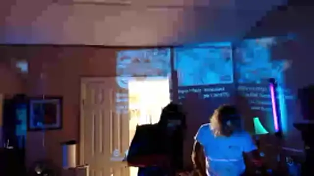 AerobicSleeve Show Webcam