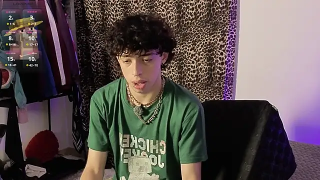 XXX chat uživo modela Otter_Moon