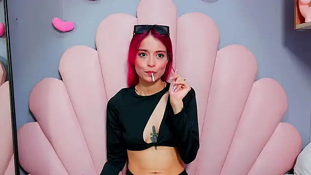luci_miller 现场XXX聊天