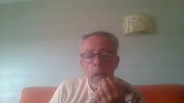 tuggy59 Live XXX Chat